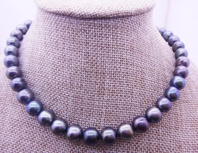 

Amazing Natural AAA Great Haiti 10-11mm Black Pearl Necklace 14K Gold 18+Box