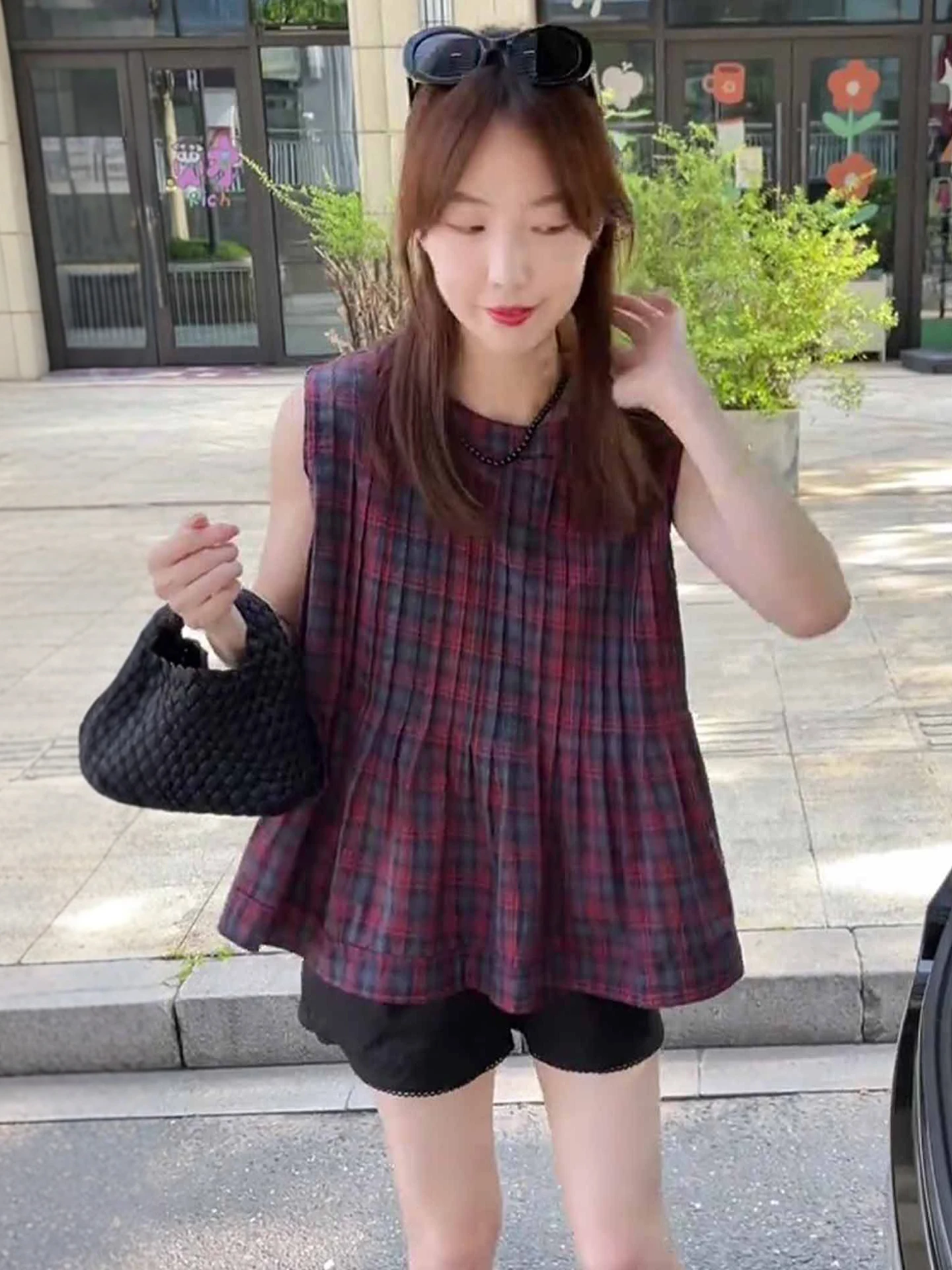 

Retro Plaid round Ne Svel irt Women's 2025 New Trend Summer High-End Lightweight Age-Defng Faionable Top