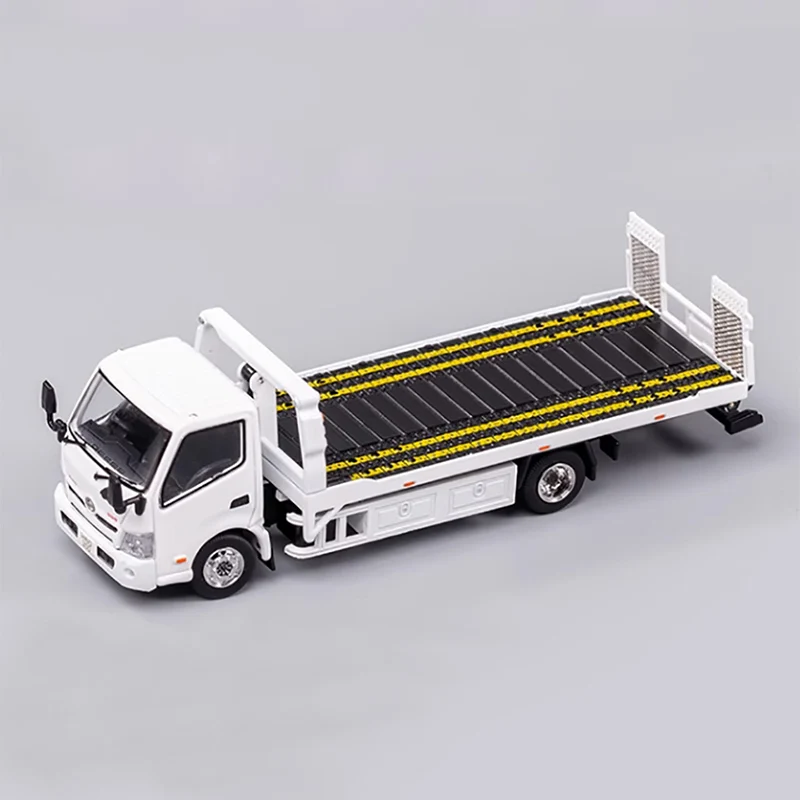 GCD Hino 300 trailer model 1:64 300 road clearing vehicle simulation alloy car model