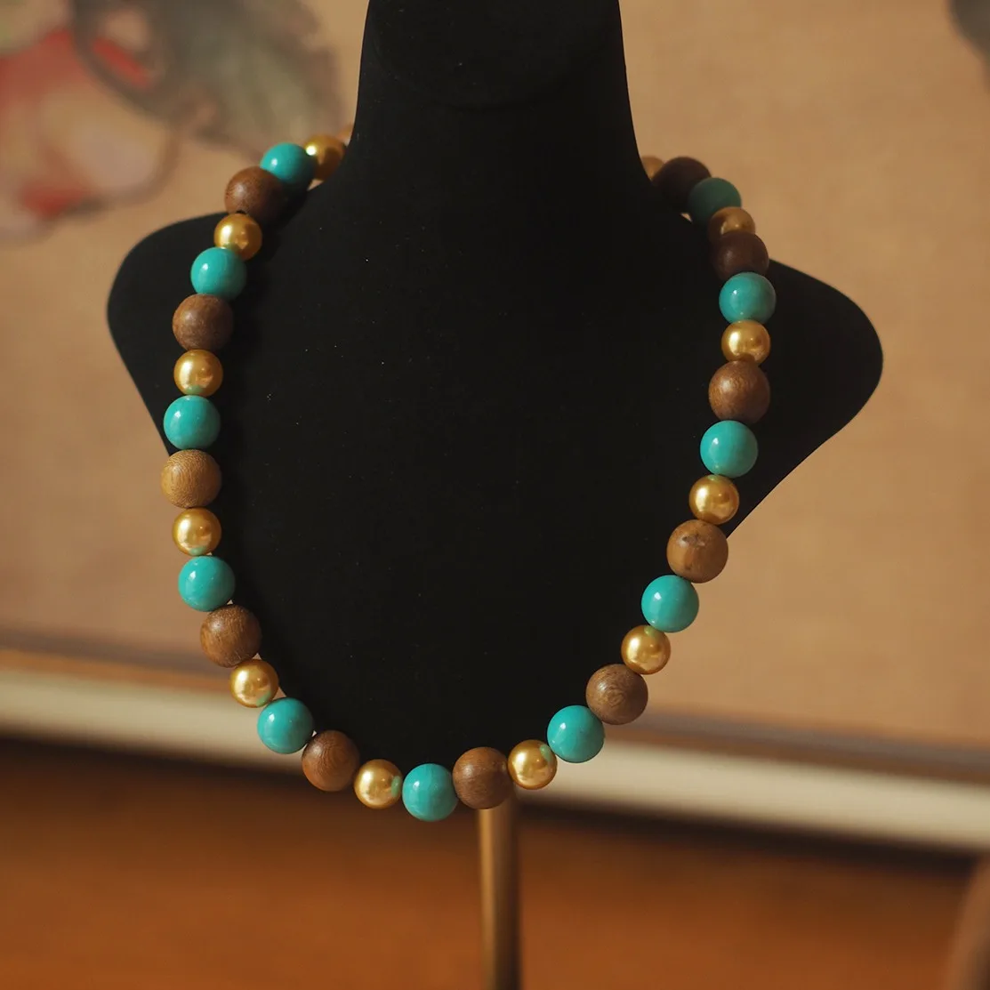

2025 French-Romantic Coconut Wood Necklace - Turquoise & Tahitian Pearl Simulant, Gold-Tone Multicolor Beaded for Spring Wear
