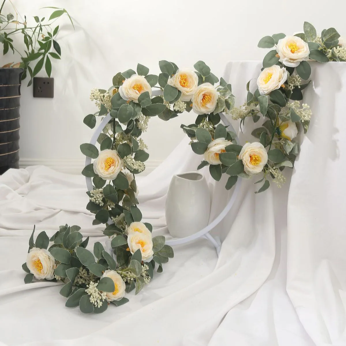 Silk Simulation Rose Fake Flower Vine Artificial White Flowers Large Tea Rose Vines Strip Air Conditioning Pipe Room Decoration