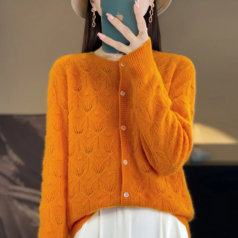 Blossoming Bag Hollowed Out Women\'s Wool Cardigan Round Neck Long Sleeved 2024 Autumn Winter New Fashionable Top Loose Commuting