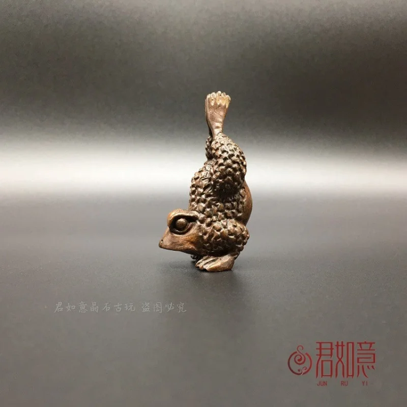 

Solid Brass Inverted Golden Toad Ornament Creative Small Frog Toad Small Copper Piece Copper Ornament Tea Pet Copper Plaything