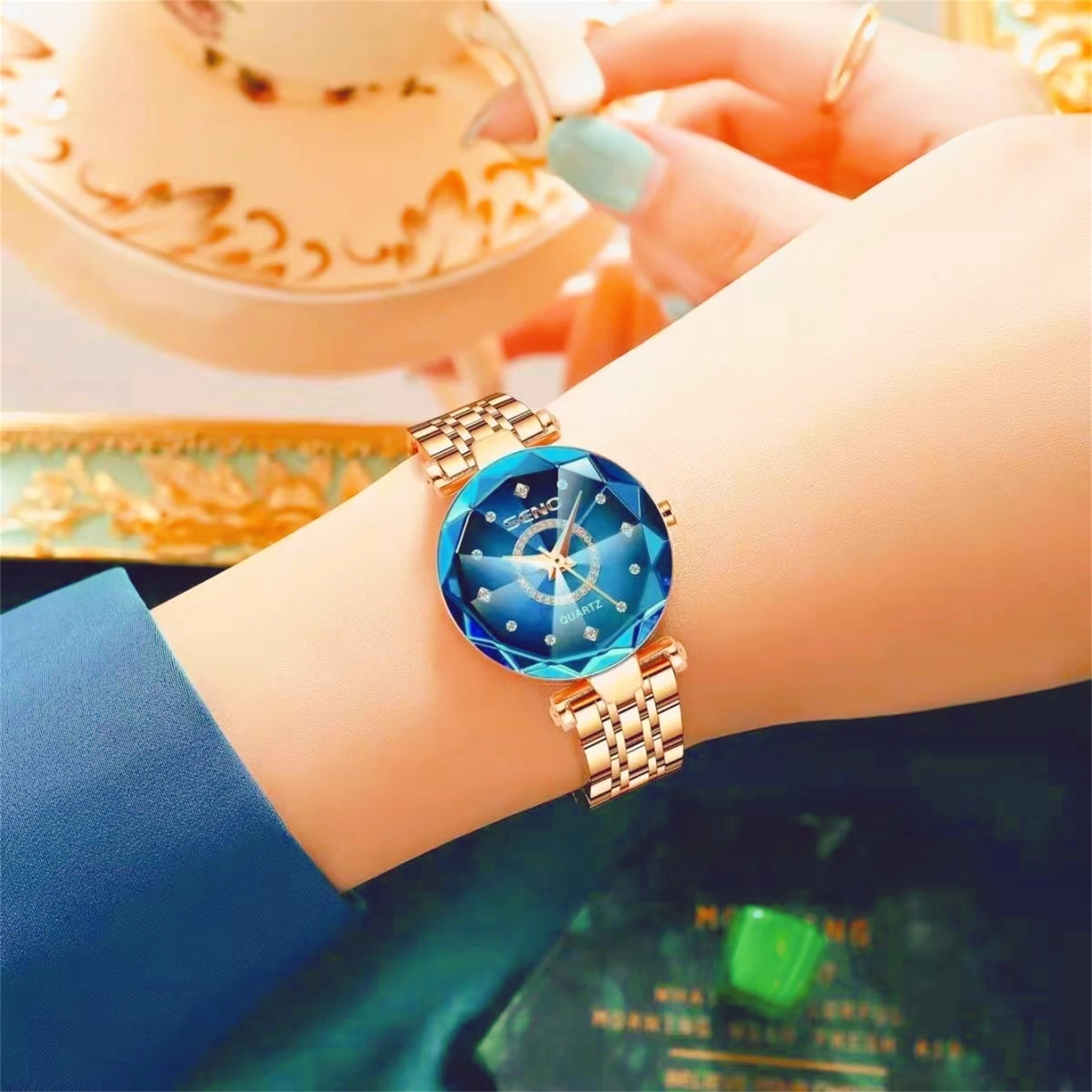 Elegant Watch Women\'s Watch 30M Waterproof Calendar Date Function Rhinestone Stainless Steel Watchband Ladies Quartz Watch Gift