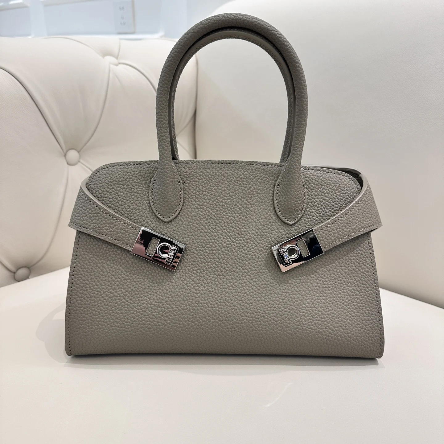 

Mendy Top Handle Bags for Woman Handbag Tote Bag Luxury Bags Designers High End Bag Shoulder Bag Real Leather Ladies Hand Bags