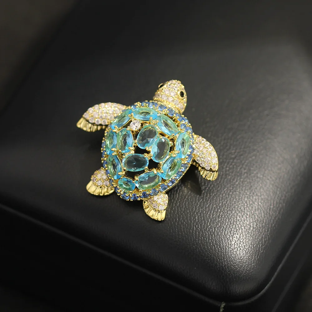 Ocean Style Transparent Blue Zircon Longevity Turtle Brooch Heavy-duty Diamond Suit Dress High-end Accessory Pin for Women