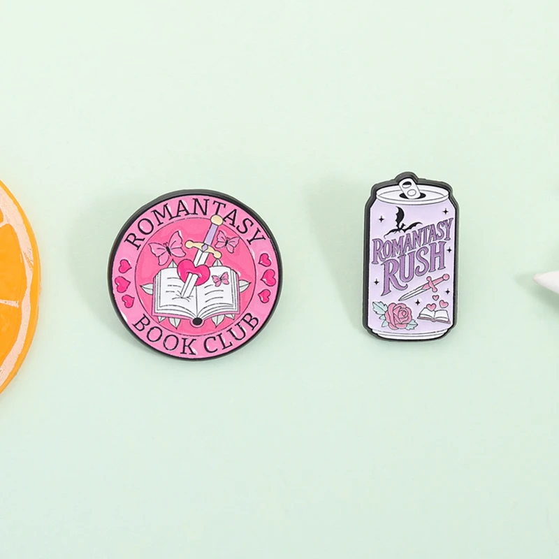 Romantasy Book Club Enamel Pins Fantasy Reader Romantasy Rush Bookish Brooch Lapel Badge Fashion Jewelry Gift for Friends