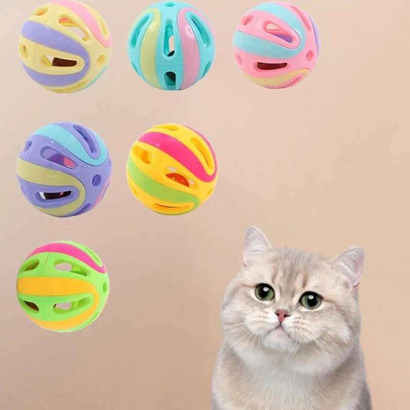 1 pièce Jouet balle pour chat et chaton, coloré, interactif, amusant, en plastique, sonore, pour la poursuite, accessoires pour animaux de compagnie