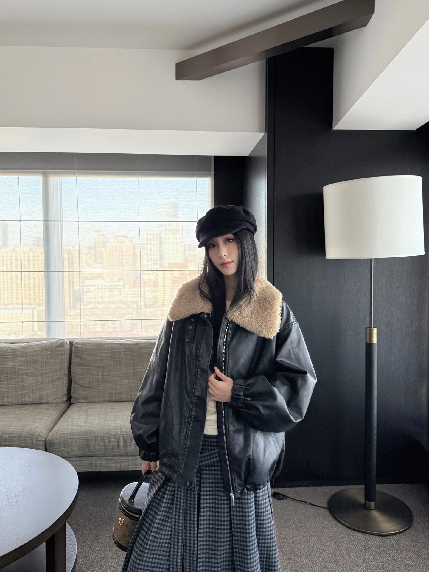 SMBL RAIN Women's Winter Parka Coat Windproof Thiened PU Leather Fur Collar Loose Fit Long Sve Zipper Closure Casual Out...