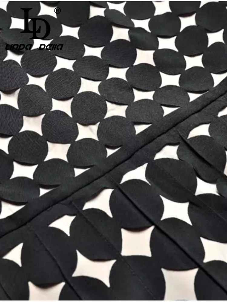 LD LINDA DELLA رقبة دائرية وأكمام قصيرة وخصر مجوف تصميم على طراز الأميرة فستان عصري لصيف 2025 عنصر جديد