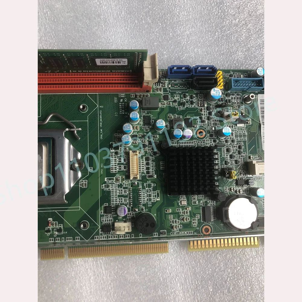 

Материнская плата промышленного компьютера PCA-6028VG PCA-6028