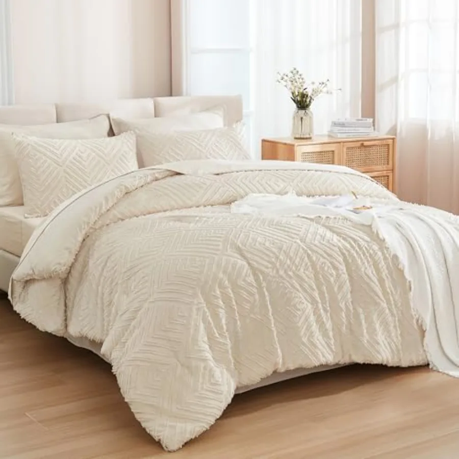 

King Size Beige Tufted Lightweight Fluffy Bed in a Bag 7-Piece Comforter Set with Comforter Sheets Pillowcases and Shams All Se