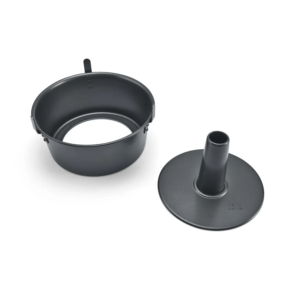 مقلاة كعك احترافية مقاس 9.5 بوصة بتصميم غير لاصق مكونة من قطعتين مع أقدام آمنة للاستخدام في غسالة الأطباق وكعك رقيق مثالي للخبز