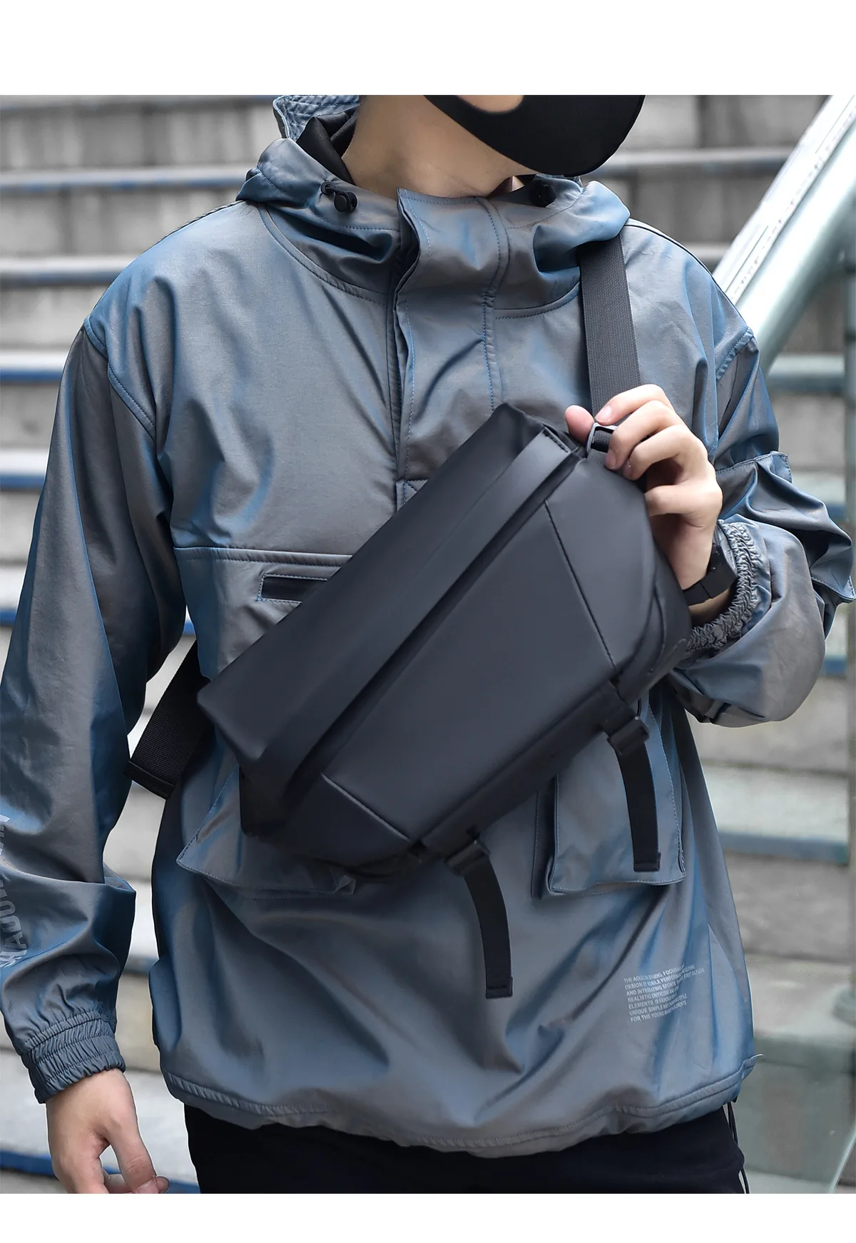 New Minimalist Men's Chest Bag, Multi-functional Casual Outdoor Single-shoulder Bag, Large-capacity Waterproof Crossbody Bag