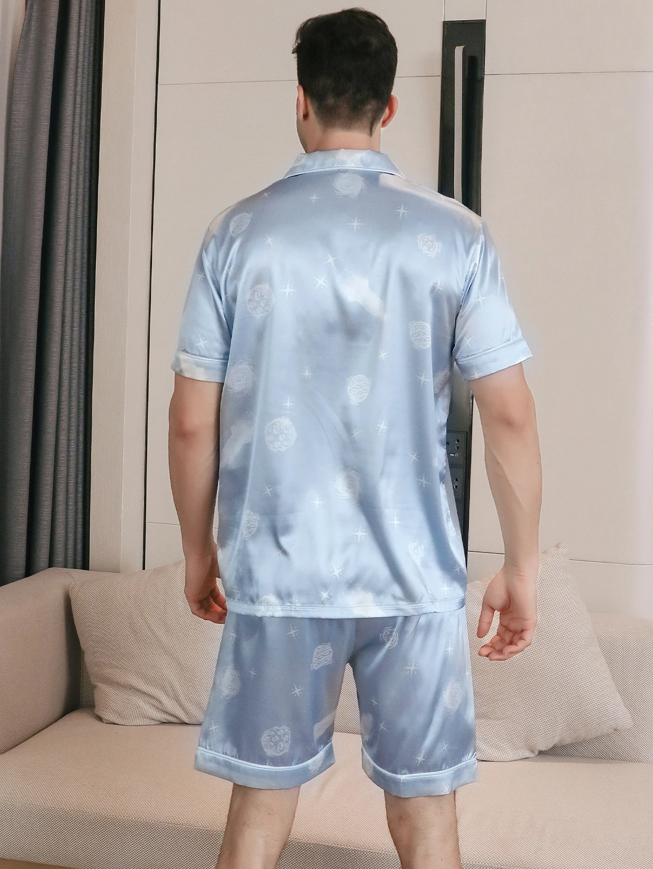 Ensemble de pyjama deux pièces pour hommes vêtements de maison College à motif de planète vêtements de nuit à manches courtes objectifs d'été