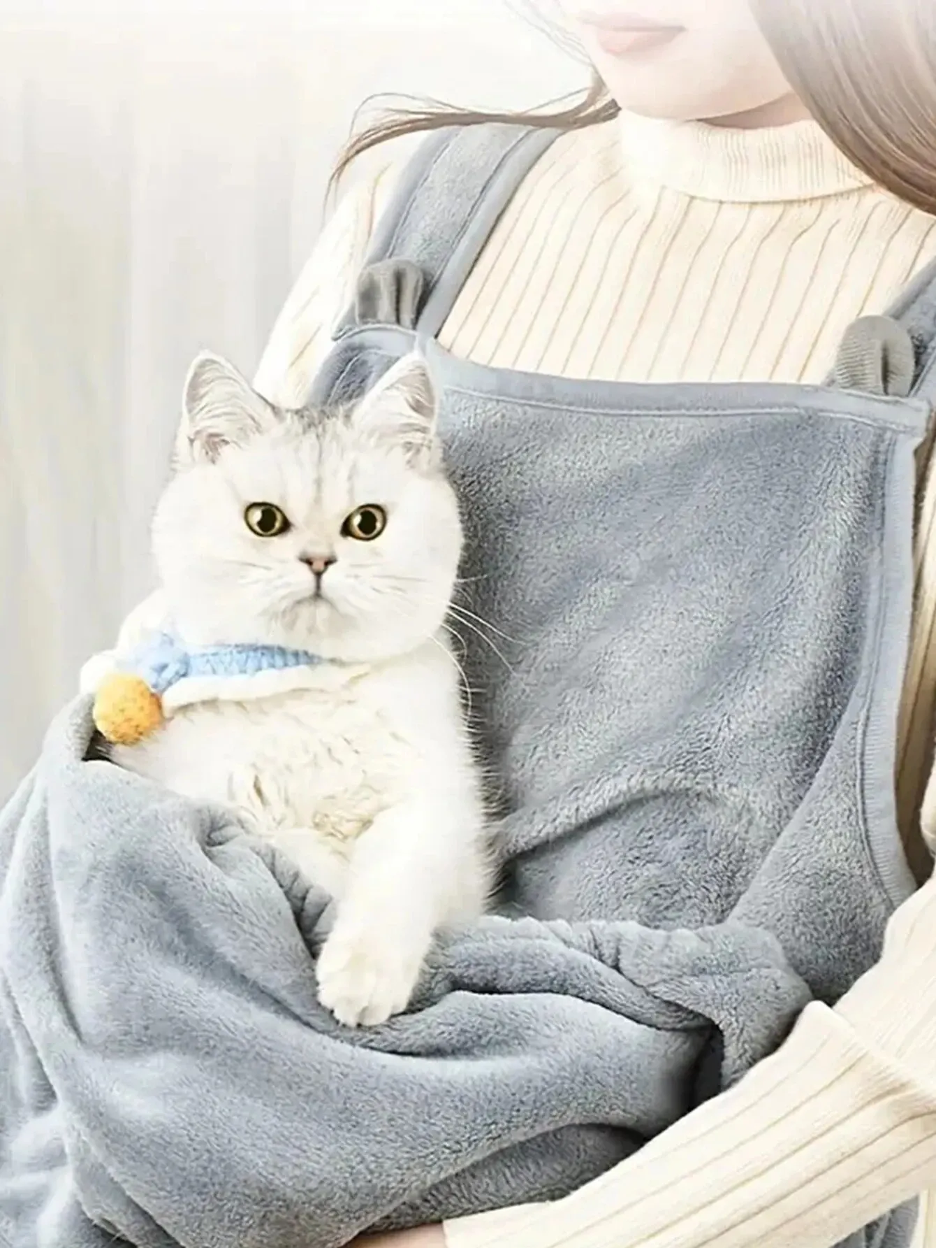 

Уютный фартук-переноска для маленьких кошек и собак - идеально подходит для зимних прогулок на улице - с подвесной нагрудной сумкой и местом для сна кошки