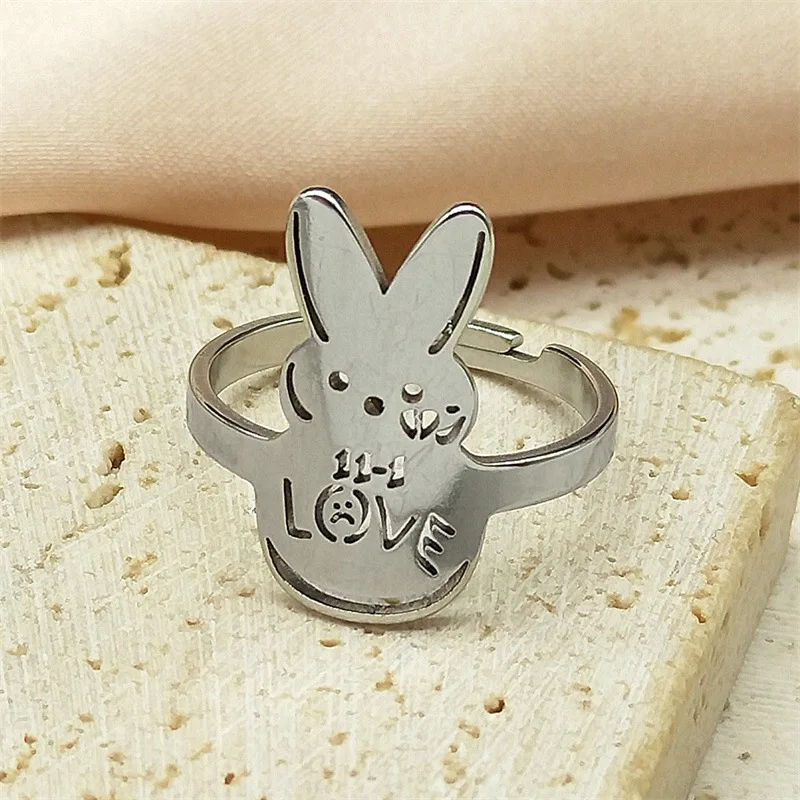 2024 new fashion cartoon style LOVE heartbreak rabbit stainless steel ring cute pendant to his girlfriend funny little gift