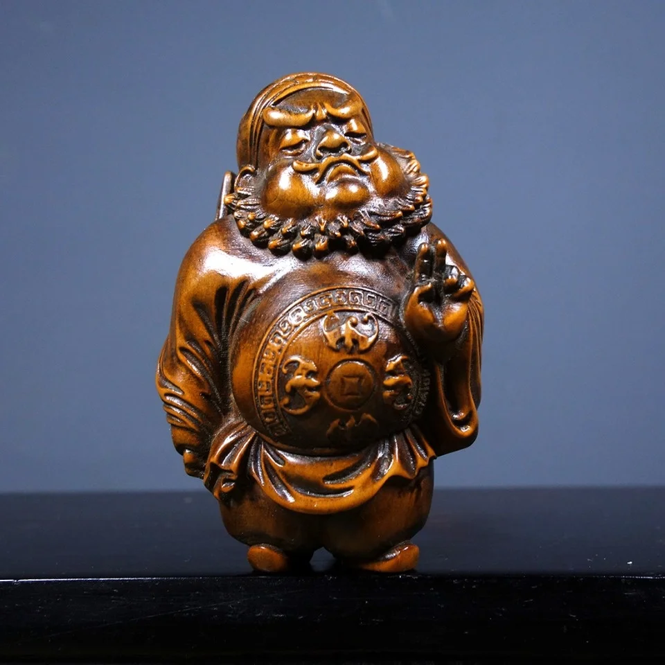 Handcrafted Zhong Kui Statue - Exquisite Huangyang Wood Home Decor Piece, High Cost-Performance Living Room Ornament