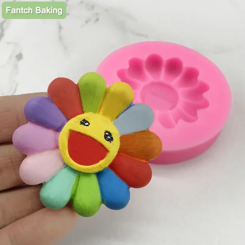 

Beautiful Sunflower Fondant 3D Cake Soft Silicone Mold DIY Soap Cupcake Jelly Candy Chocolate Decoration Baking Tool