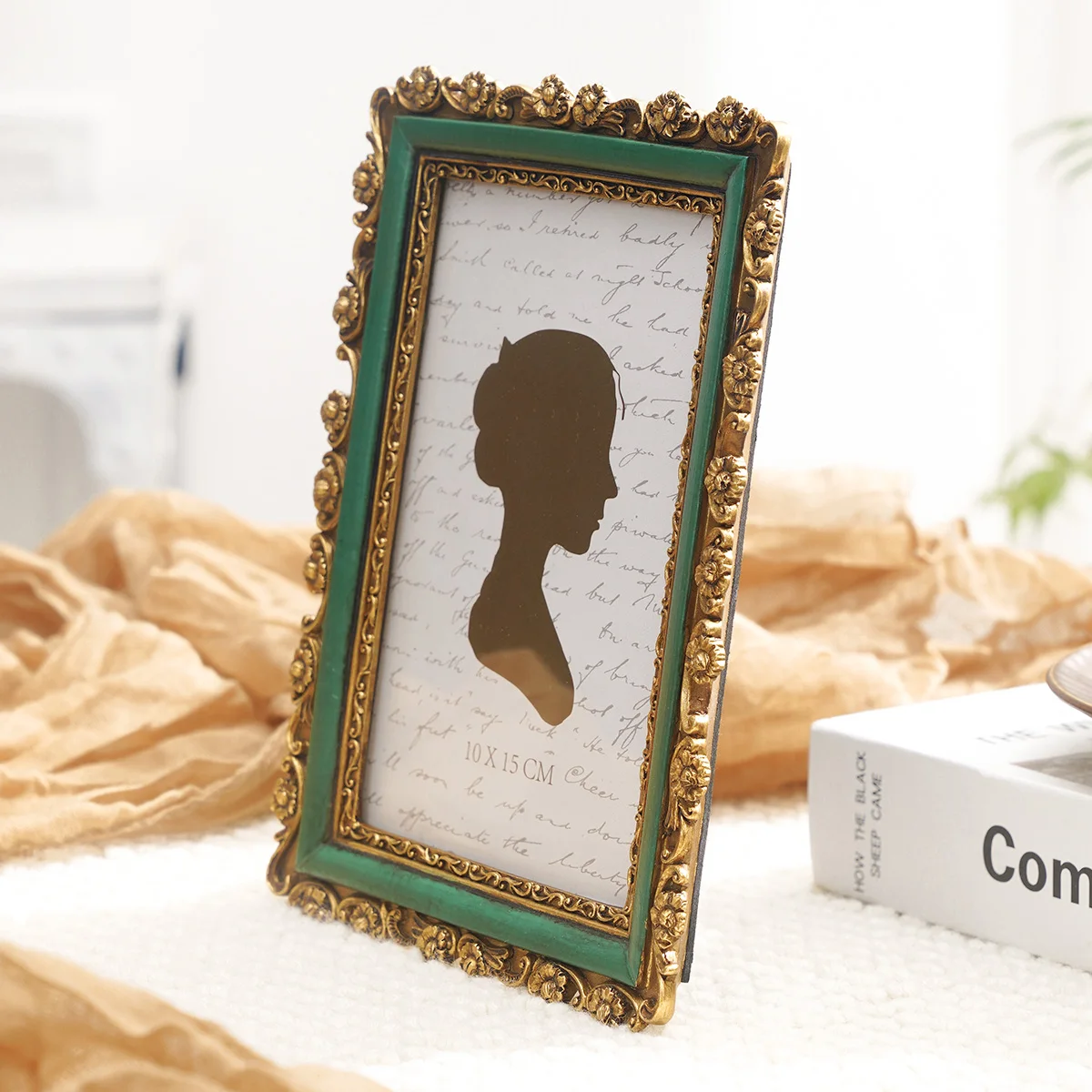 Resin Material Three-Dimensional Crabapple Pattern Photo Frame