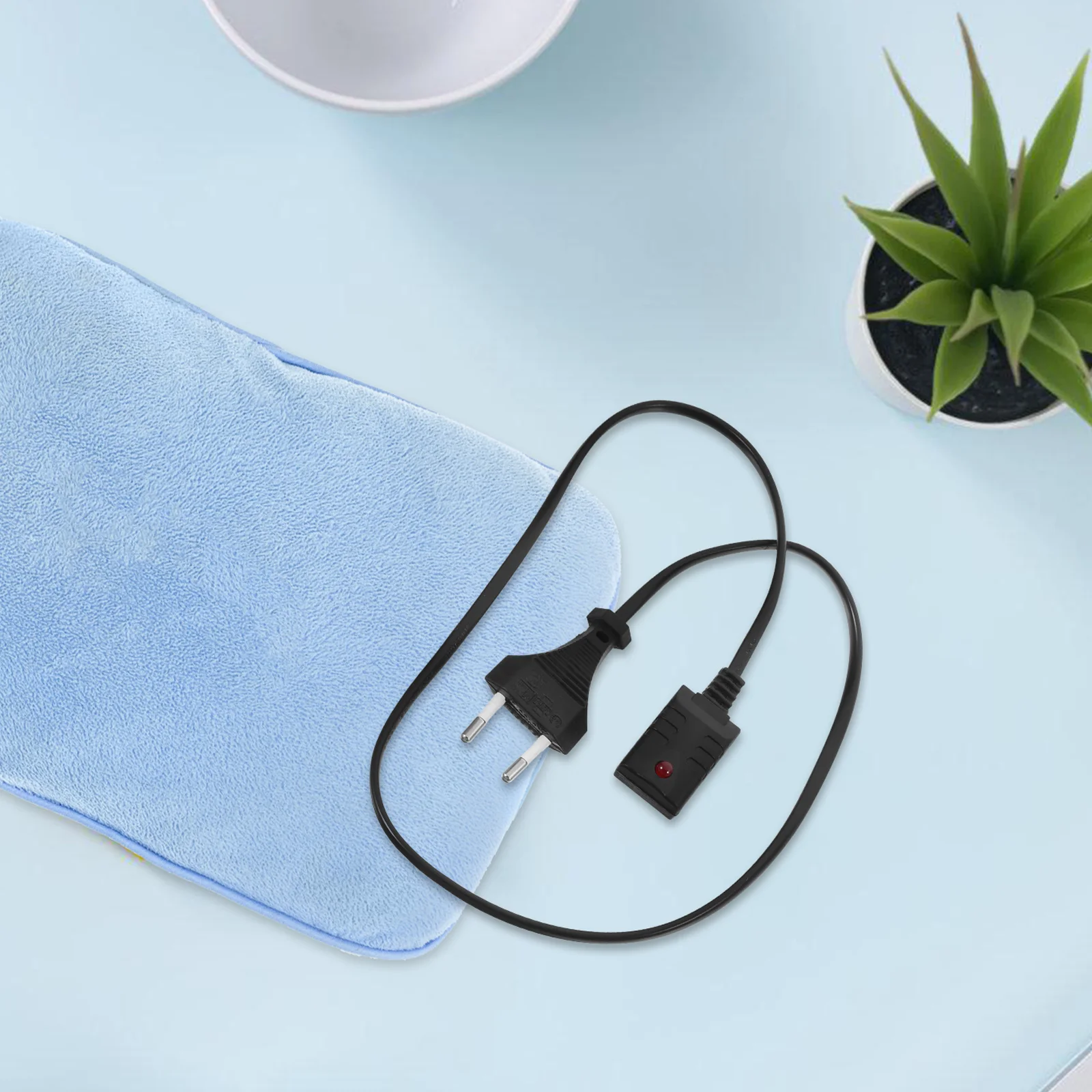 Bouteille d'eau chaude câble de chargement prise d'alimentation sac chauffe-mains électrique cuivre Portable mains manchon voyage