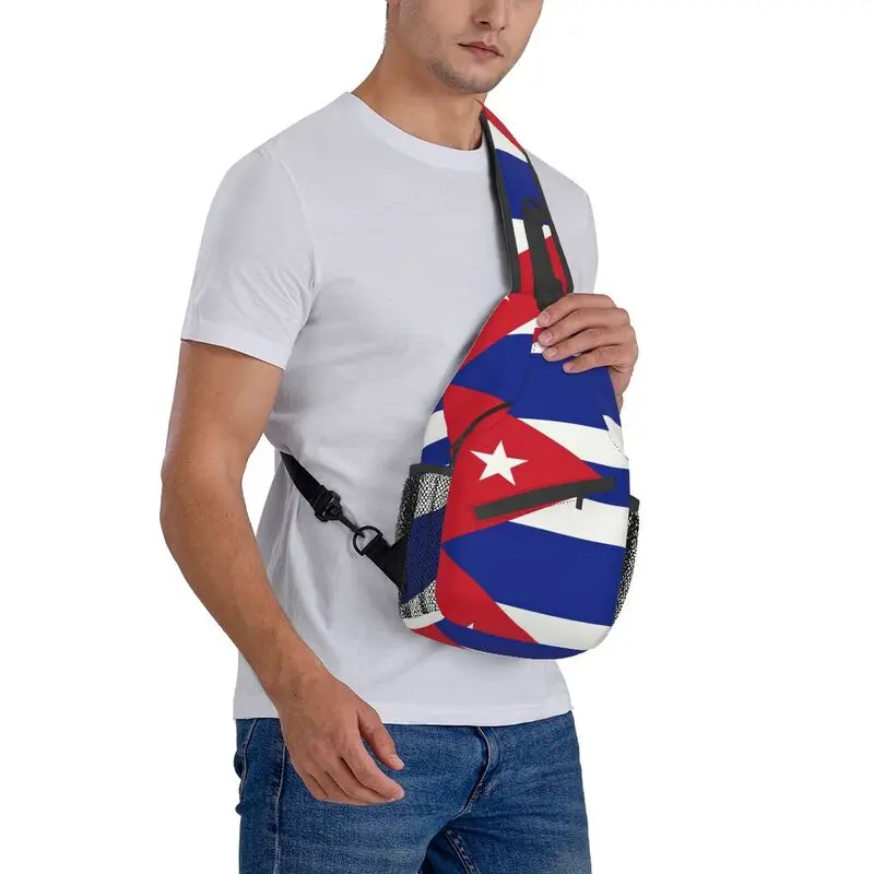 Flag Of Cuba Sling Chest Bag Custom Cuban Patriotic Shoulder Crossbody Backpack for Men Traveling Daypack