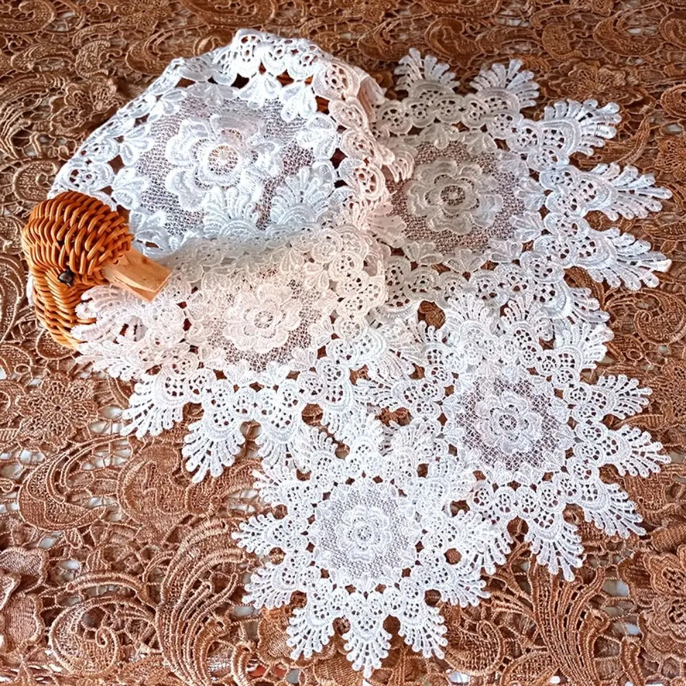 Ornament Prop Lace Embroidery Table Cloth White Round Coffee Coaster Tea Pad Mat Hollow Lace Placemat Wedding Banquet Decor
