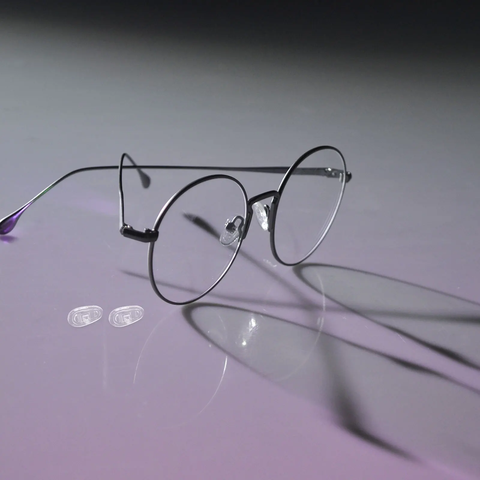 

8Pcs Non Slip Glasses Nose Pads Soft Silicone Cushion Comfortable Fit Transparent Design for Various Scenarios