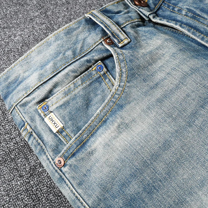 Designer Fashion Men Jeans High Quality Retro Light Blue Straight Fit Patched Ripped Jeans Men Y2K Vintage Denim Pants Hombre