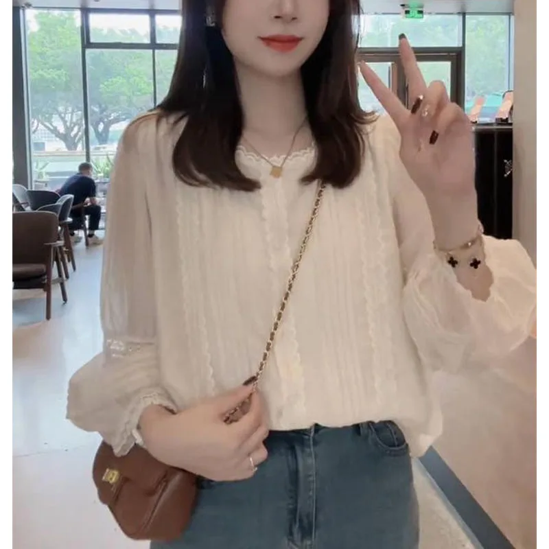 2023 New Autumn Fashion High Grade Small Shirt Top Temperament Casual Women's Lantern Sleeve Lace Lace Long Sleeve Shirt
