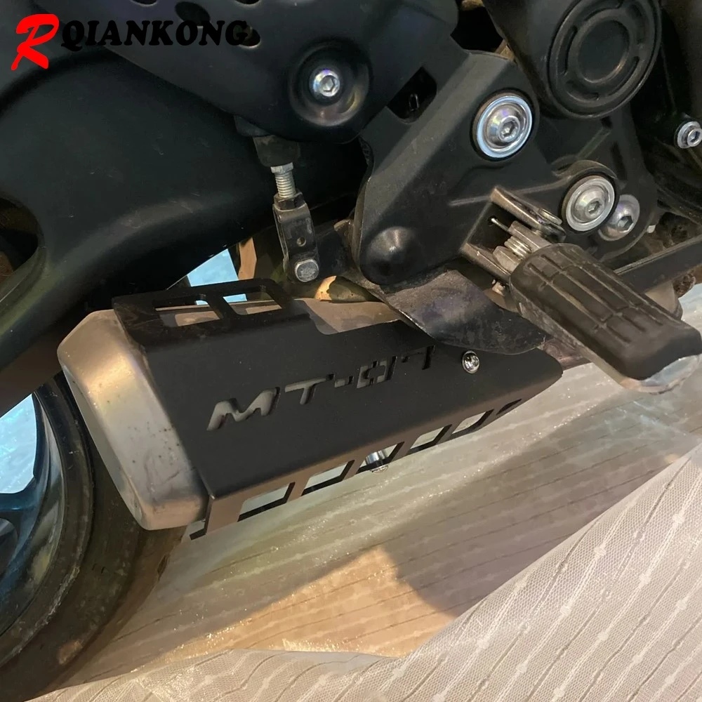 

YZF R7 YZFR7 Motorcycle Accessories Exhaust Muffler Protection Guard Cover FOR YAMAHA MT07 FZ-07 MT-07 TRACER 700 Tracer 7 7GT