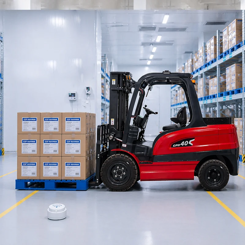 Electric Forklift Truck 2 Ton Compact Forklift For Narrow Aisle Warehouse High Efficiency Easy Operation
