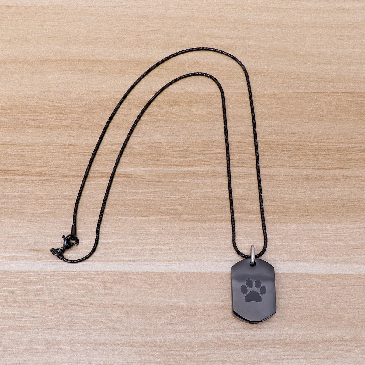 

Titanium Steel Urn Necklace for Ashes No Fading Non Deformable Anti Rust Elegant Jewelry Box Memorial Pendant Pet Dog Lovers