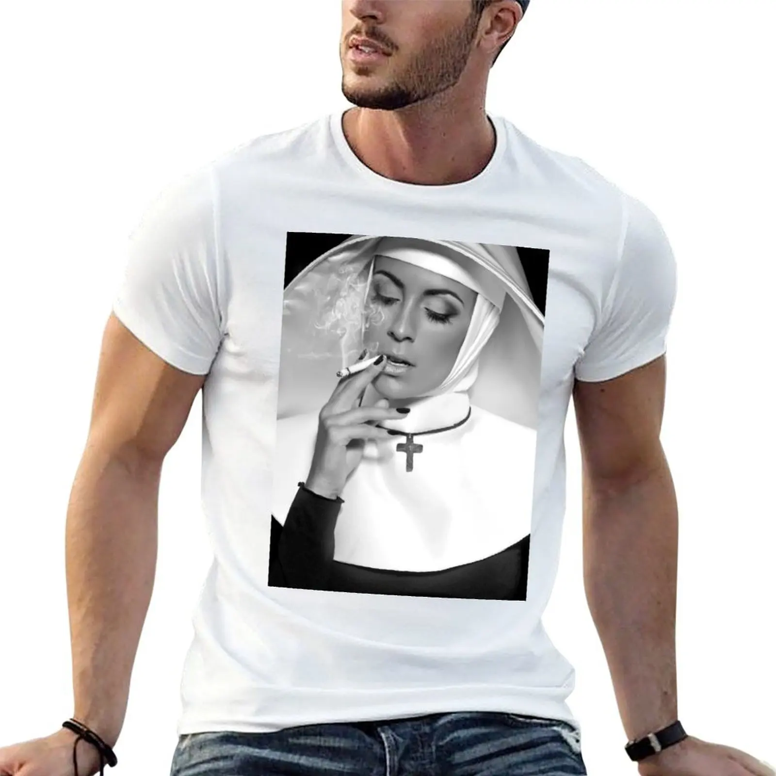 

Nun Smoking Poster T-Shirt man t shirt cotton high quality t shirt for man 100 percent cotton T-Shirt