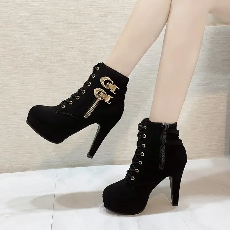 Women Chunky Heeled Ankle Boots Woman Metal Decoration High Heels Booties 2024 Autumn Lace Up Platform Short Boots Plus Size 43