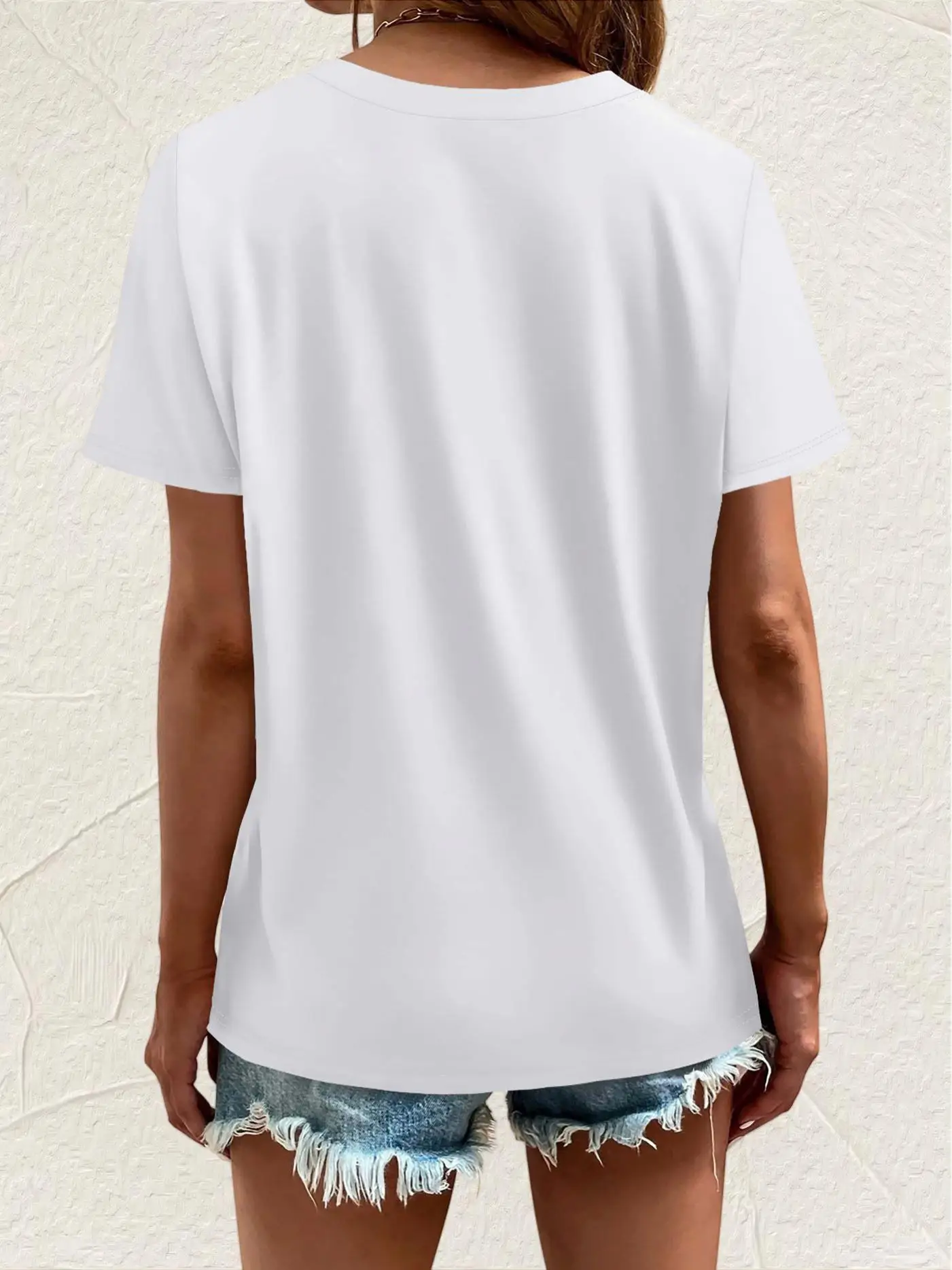 Men's Black & White Fairy Floral Print T-Shirt - Short Sleeve Round Neck Blouse Suitable for All Seasons, Breathable Machine Washable Top, Casual Casual Attire Shirt with Fairy-Themed Clothing, Durable Fabric for Spring Summer Fall