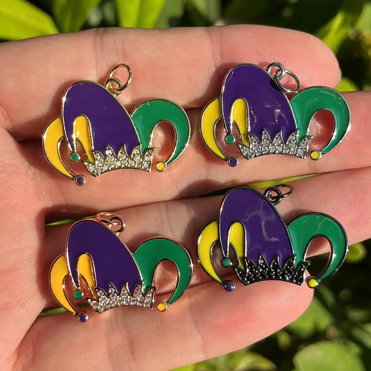 5pcs/Lot Zircon Pave Charms Louisiana Mardi Gras Clown Hat Pendant for Jewelry Bracelet Making