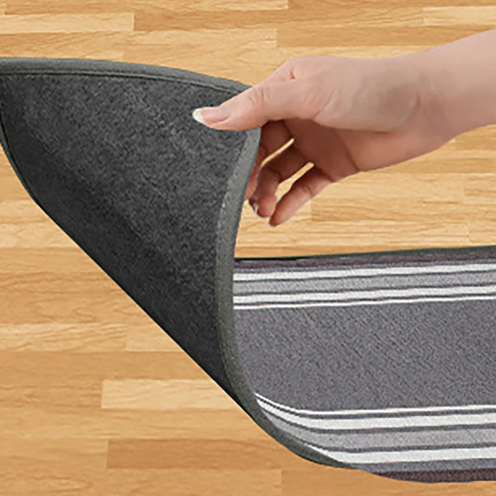 

Self-Adhesive Stair Tread Carpet Runner Durable Polyester Non-Slip Noise Reducing Elegant Home Decor for Wooden Steps