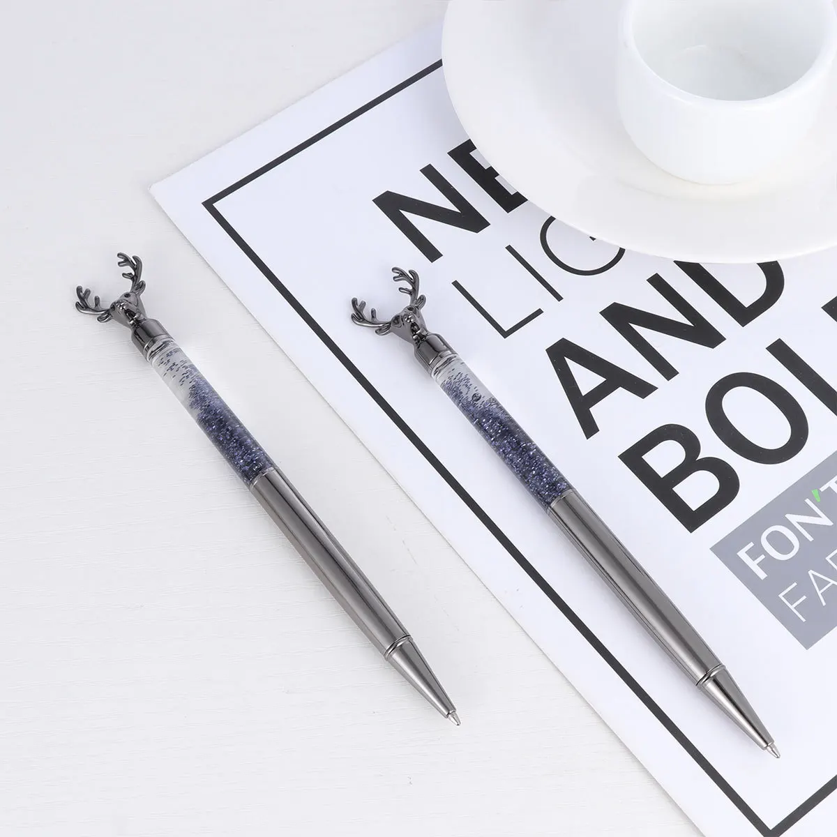 

2Pcs Metal Deer Ballpoint Pens with Diamond Smooth Writing Portable Creative Stationery Supplies Ballpoint Pens