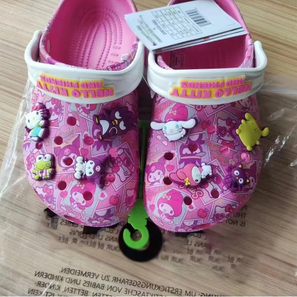 Pantofole per bambini Hellokitty Kuromi Melody Summer Girls Cartoon pantofole per bambini antiscivolo con suola morbida sandali con punta avvolgente