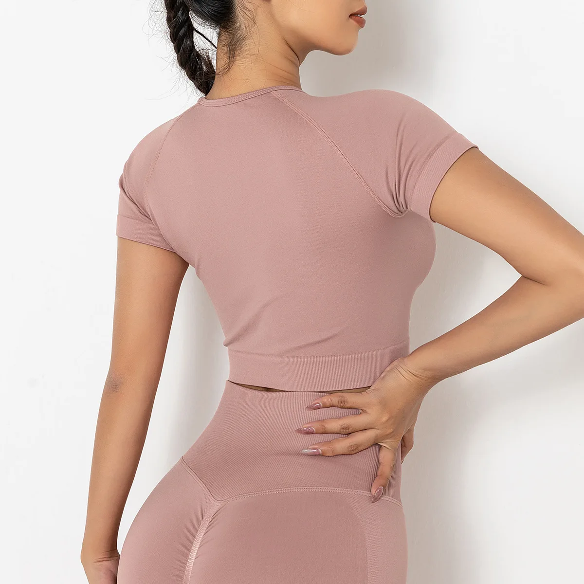 Women Seamless Yoga T-Shirt Female Fitness Crop Top Workout Gym Training Shirts Athletic Short Sleeve Yoga T-shirts Sportswear