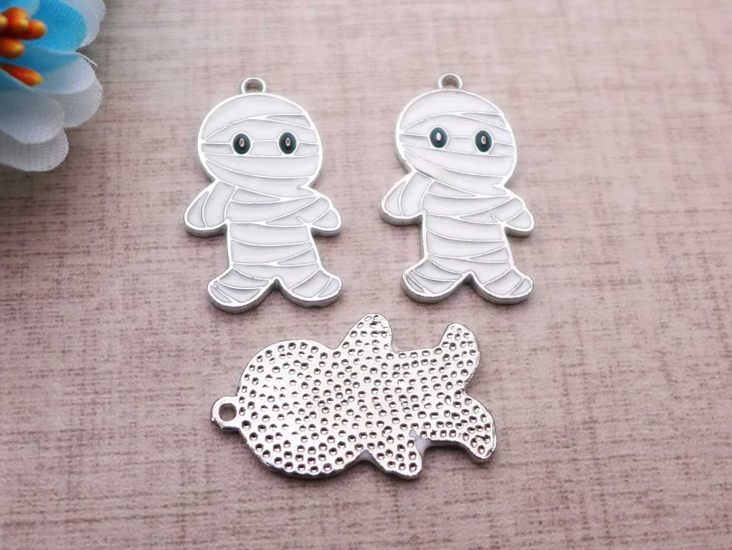 

100pcs 16x27 MM Mummy Ghost Halloween Spooky Pumpkin Head All Saints' Day Gifts Keychain Necklace Metal Enamel Charms Jewelry