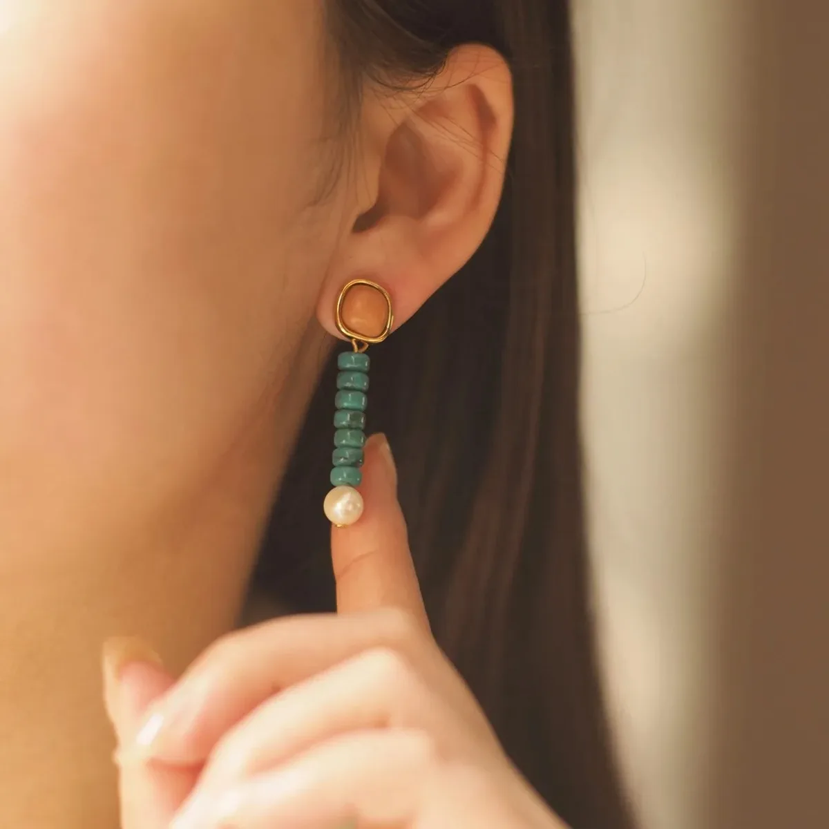 2025 Mother - of - Pearl, Retro - Style Pearl and Turquoise Stud Earrings