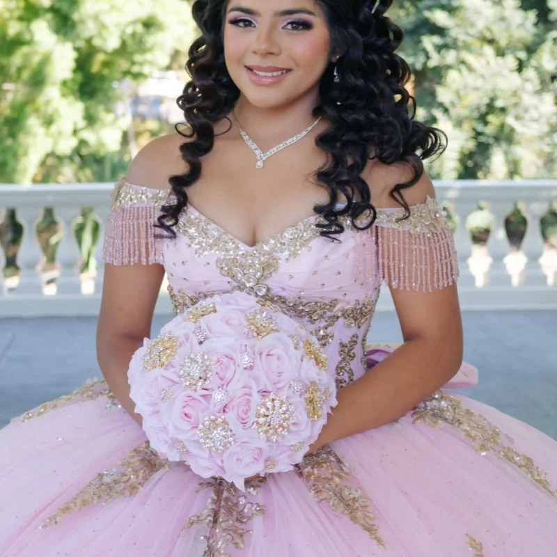 Pink Quinceanera Dress Crystal Golden Glitter Decal Layering Long Tail off-shoulder Bow Vestidos De 15 Quinceanera ﻿Customize