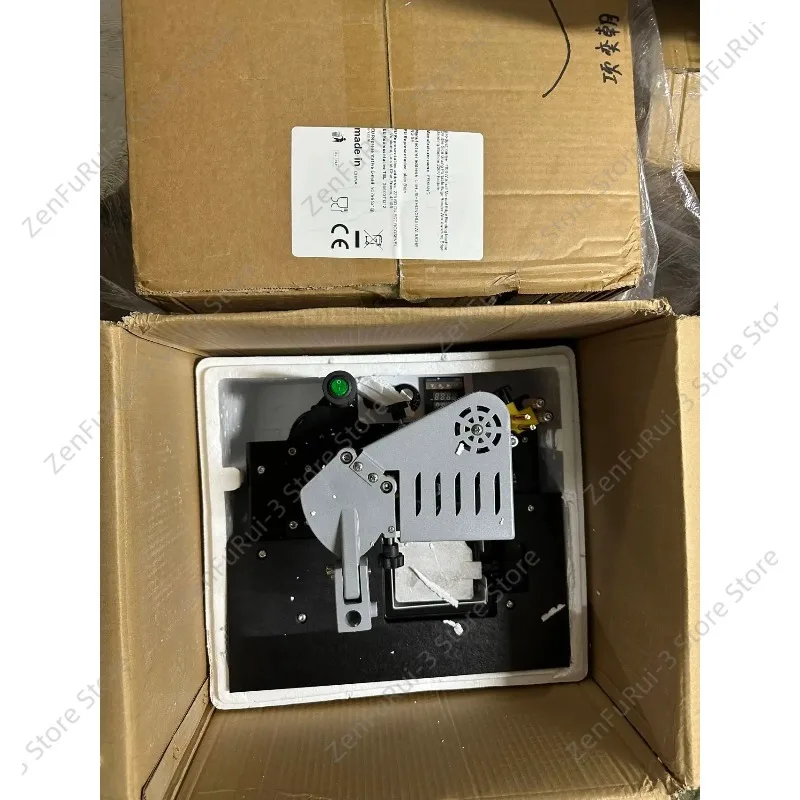 09816 Single Column Pneumatic Punching Machine Adjustable Force 200KG Hand Press Puncher 110V/220V