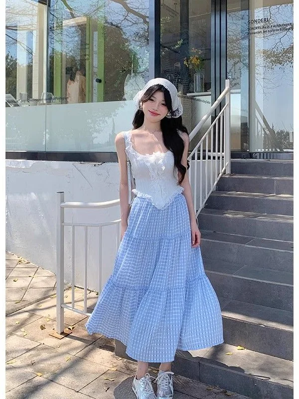 

Korean Sweet Summer Set Women's Lace Trim Halter Top Blue Plaid Skirt Two Piece Suit Polyester Fabric Fashionable Ensemble
