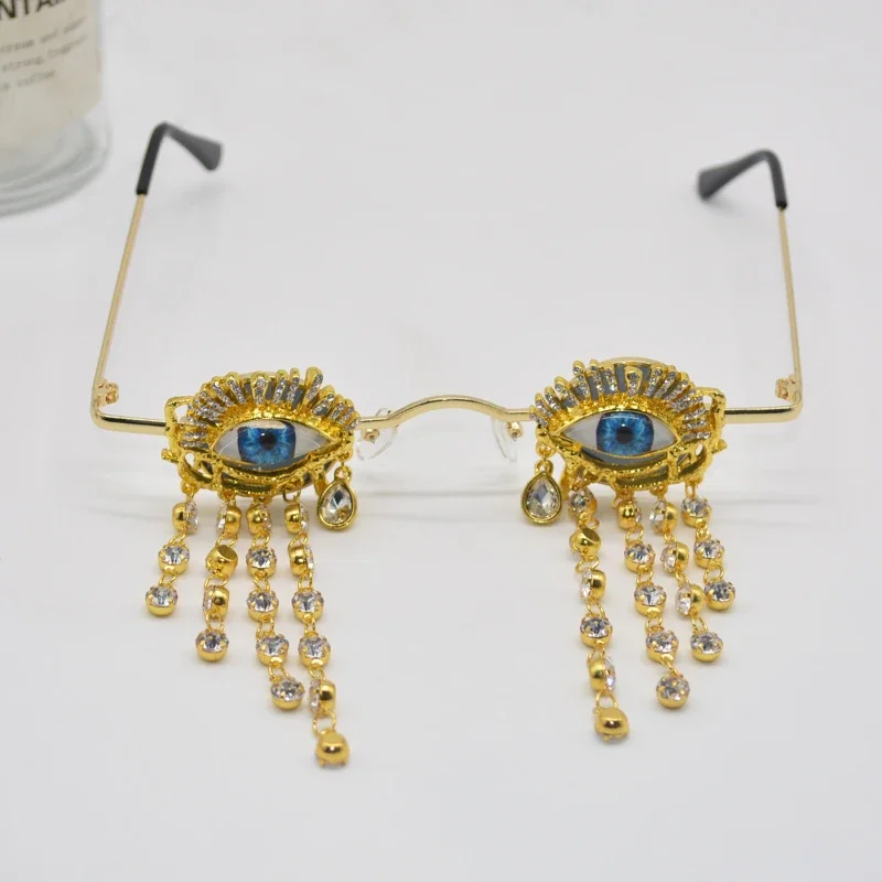 2023 New Diamond Sunglasses Ladies Brand Designer Party Ladies Glasses Rhinestone Blue Eyes Eyewear Lunette De Soleil Femme