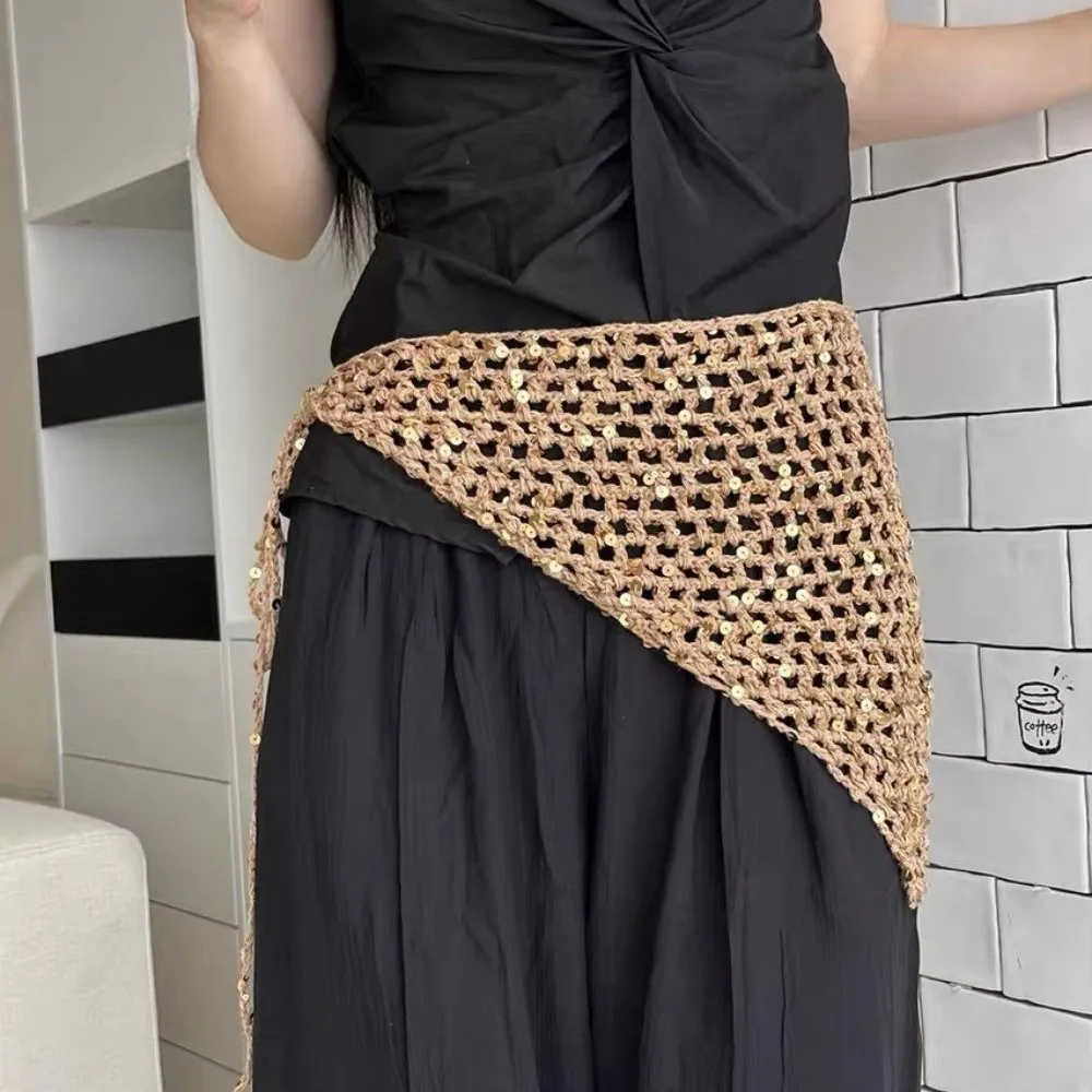 Sweet Sequined Triangular Scarf Multi-functional Exotic Tassel Knitted Triangle Scarf Cloak Countryside Style Fart Curtain Girl