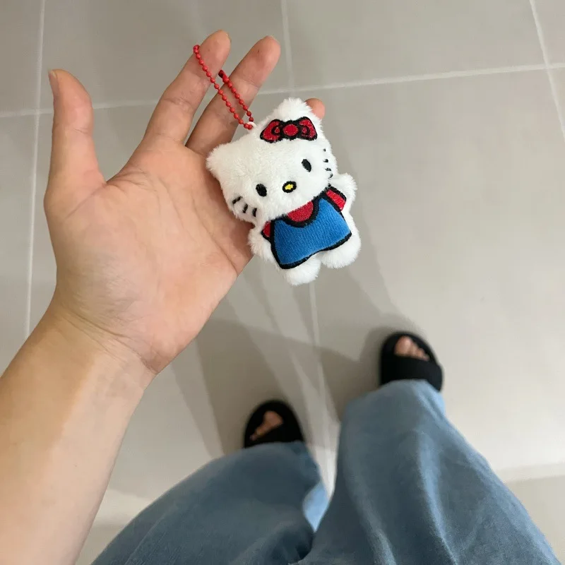 Sanrio Kawaii Anime Hello Kitty Peluche Portachiavi con ciondolo carino Cartone animato Borsa moda Accessori Mini KT Cat Doll Regali