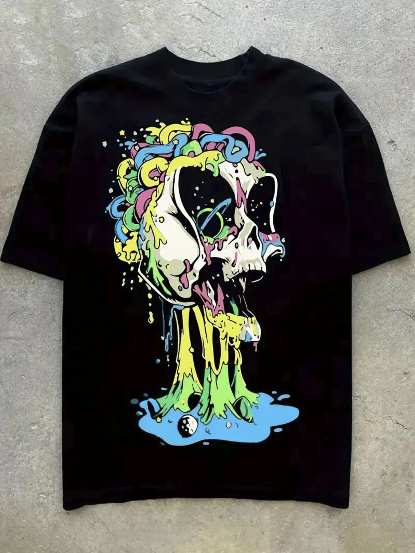 

Melting Skull Graphic Cotton Tee Breathable Streetwear Round Neck Short Sleeve T-Shirt for Men